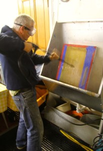 screen wash out booth